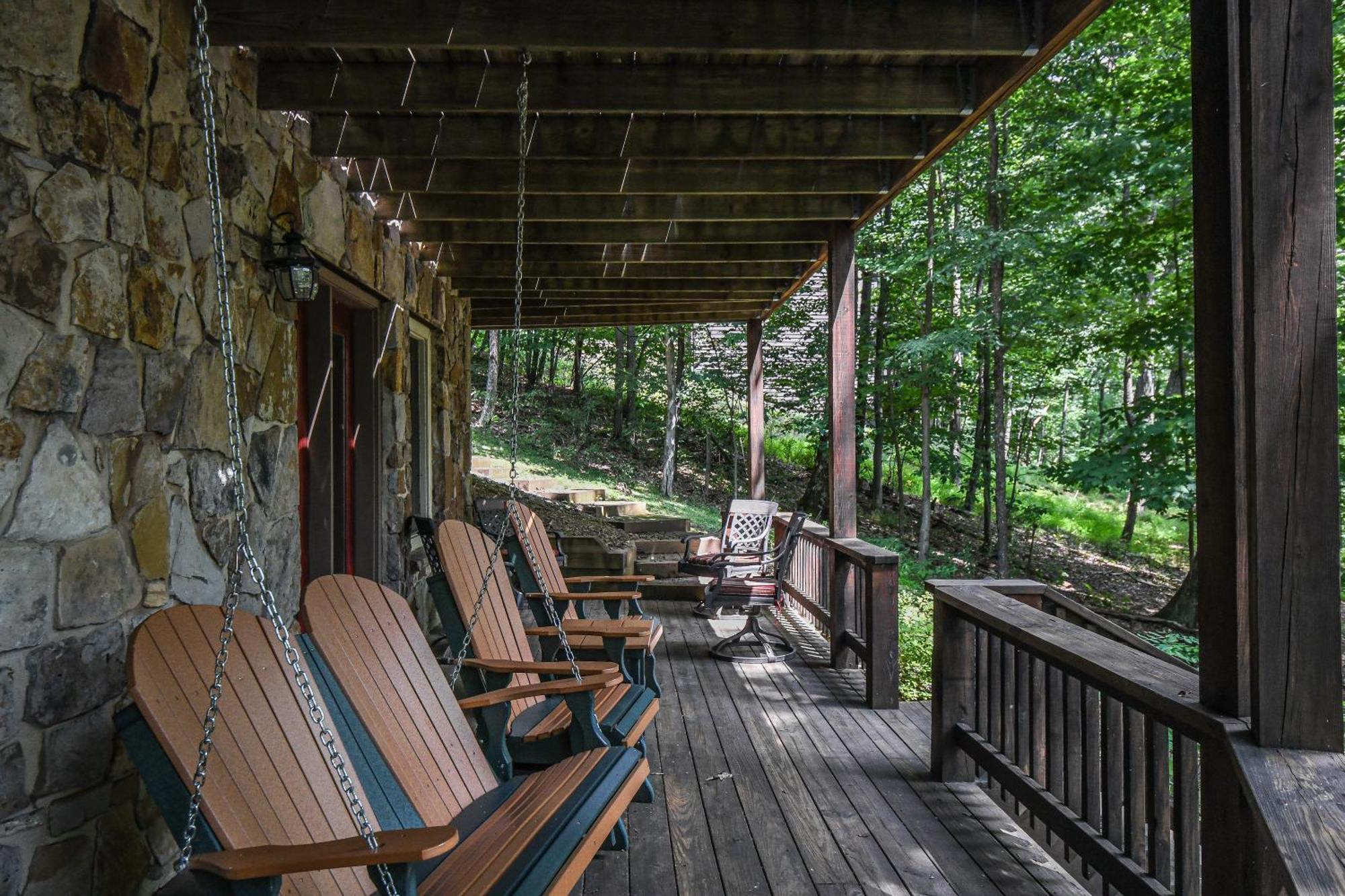 Slip Away Chalet МакХенри Екстериор снимка